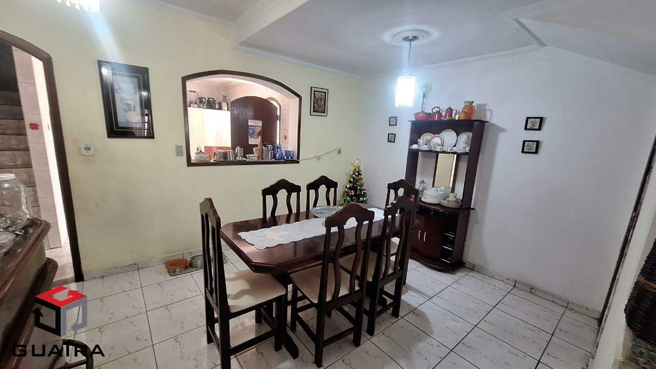 Sobrado à venda com 3 quartos, 180m² - Foto 4