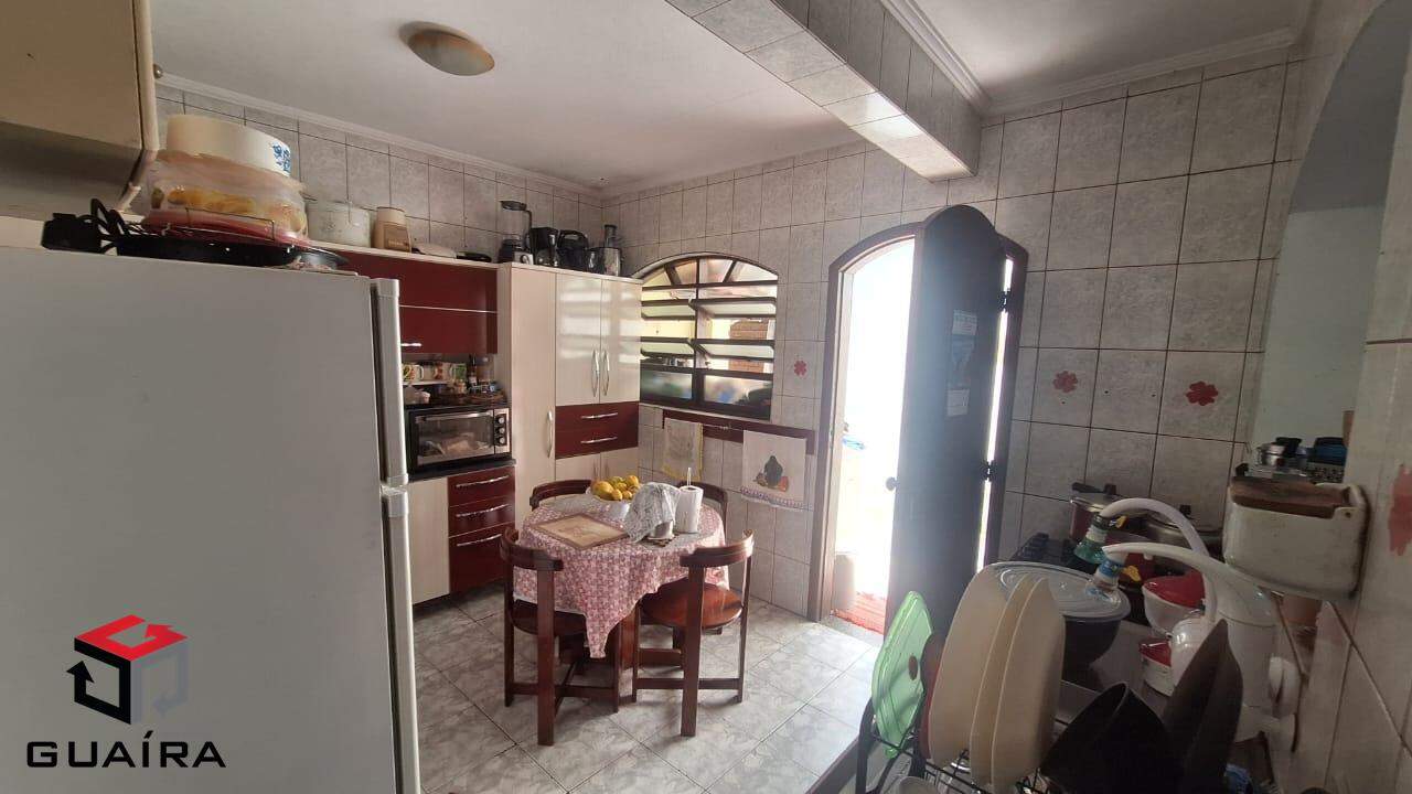 Sobrado à venda com 3 quartos, 180m² - Foto 5