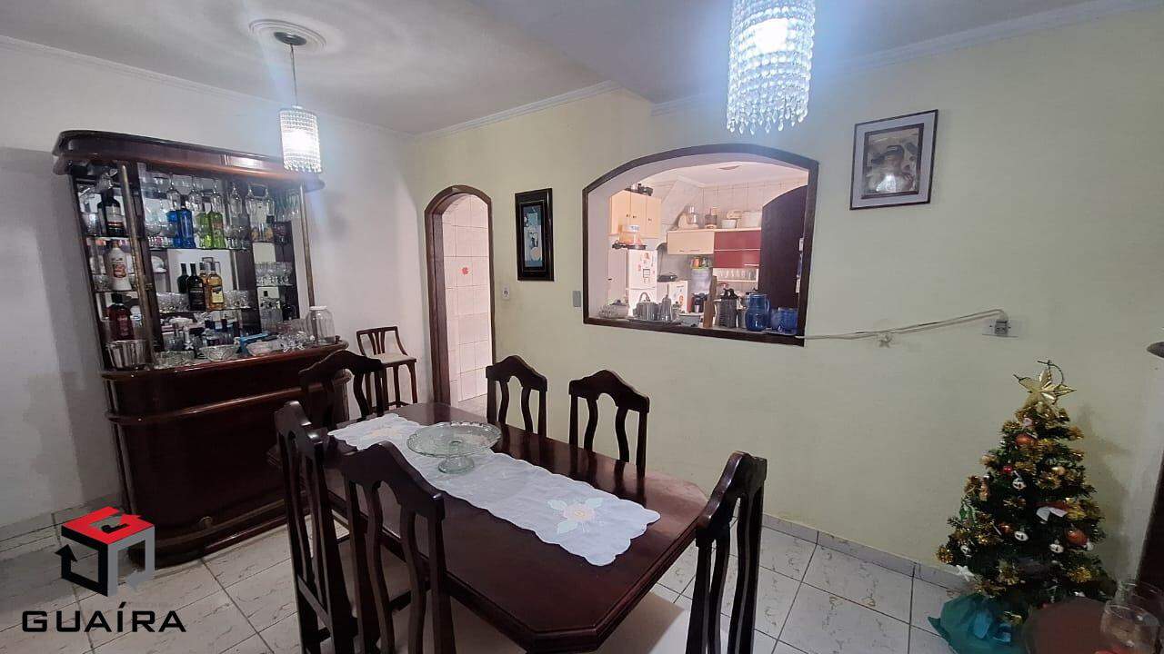 Sobrado à venda com 3 quartos, 180m² - Foto 3