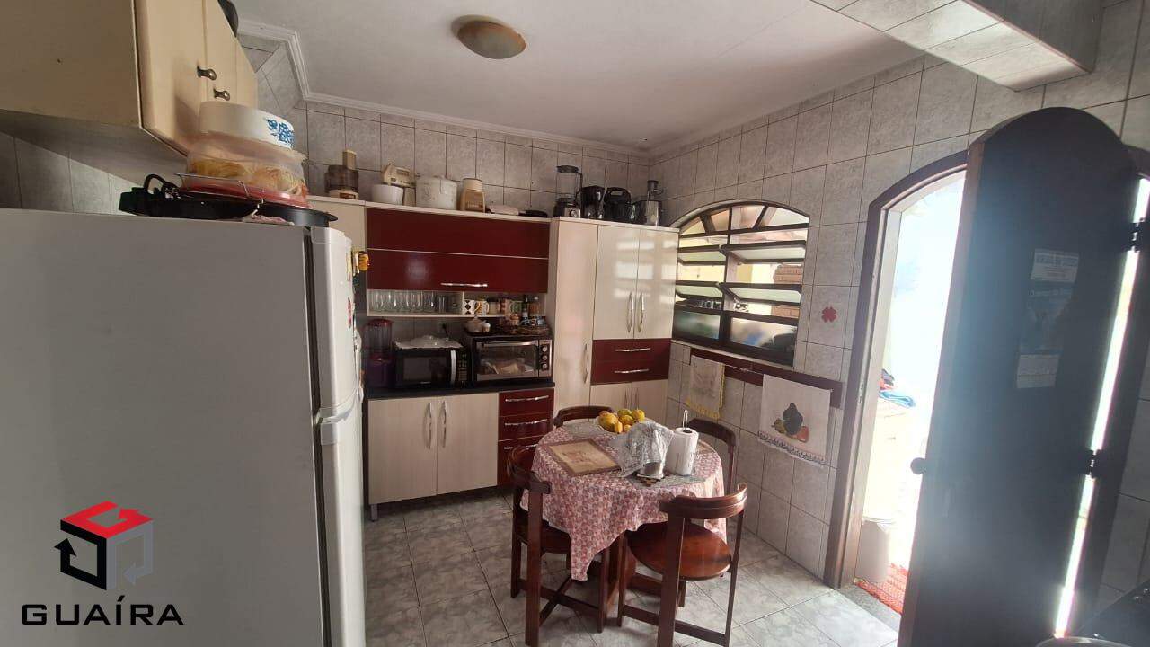 Sobrado à venda com 3 quartos, 180m² - Foto 6