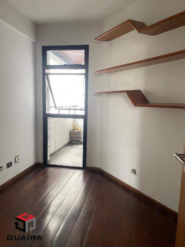 Apartamento para alugar com 3 quartos, 134m² - Foto 16