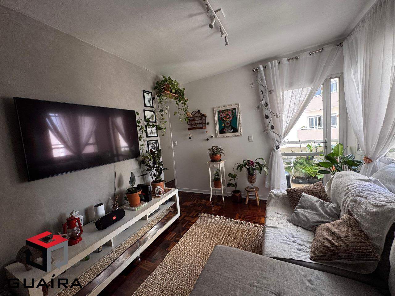 Apartamento à venda com 3 quartos, 96m² - Foto 2