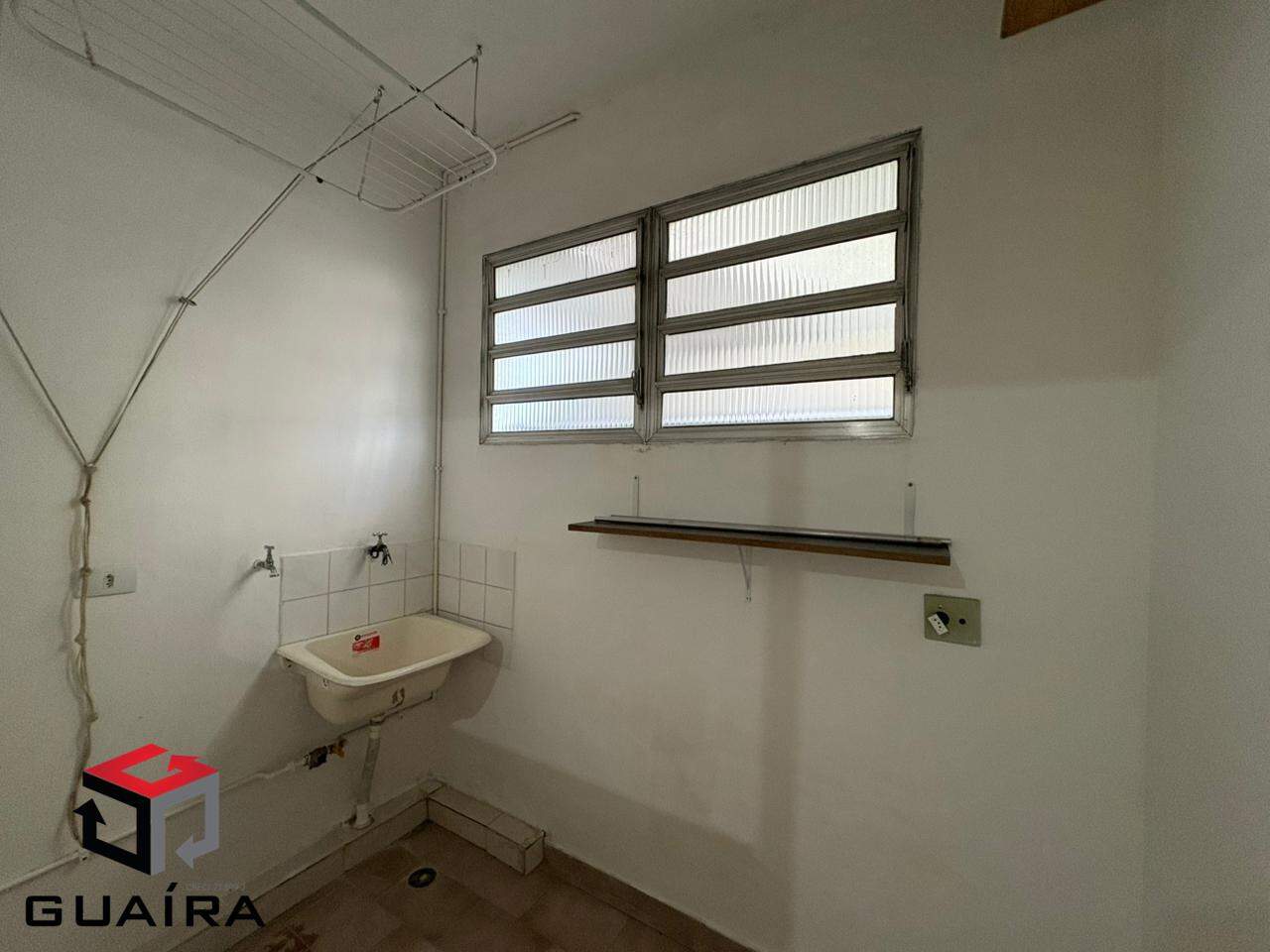 Apartamento à venda com 2 quartos, 68m² - Foto 7