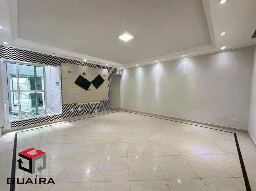 Sobrado para alugar com 3 quartos, 180m² - Foto 2