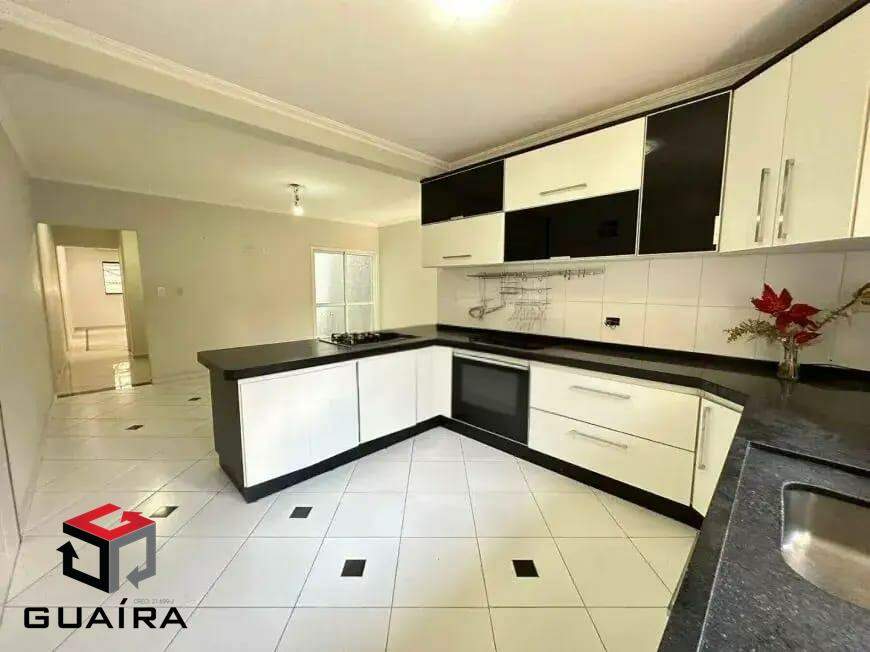 Sobrado para alugar com 3 quartos, 180m² - Foto 6