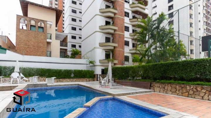 Apartamento à venda com 3 quartos, 300m² - Foto 2