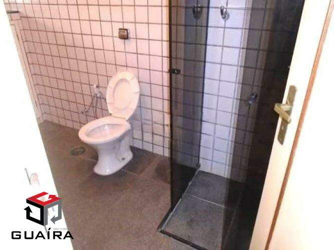 Apartamento à venda com 2 quartos, 75m² - Foto 2