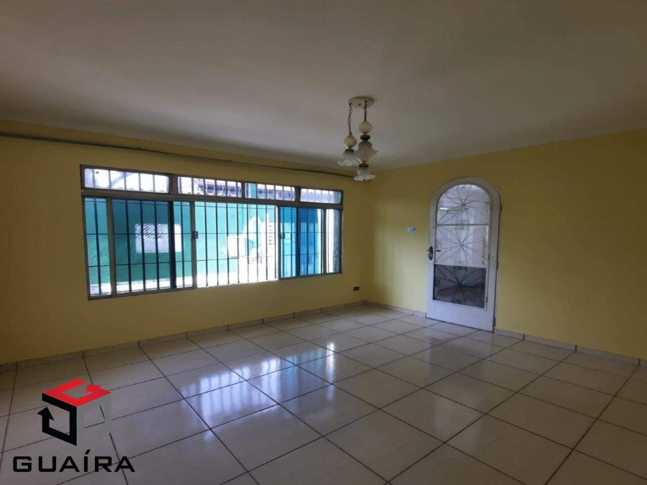 Casa para alugar com 3 quartos, 115m² - Foto 1