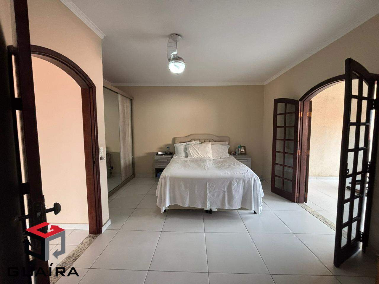 Casa à venda com 3 quartos, 212m² - Foto 26