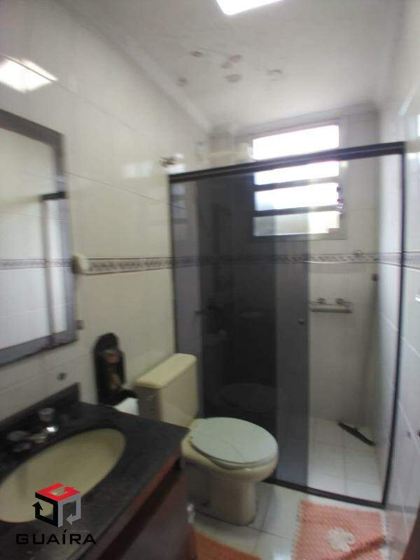 Apartamento para alugar com 2 quartos, 70m² - Foto 14