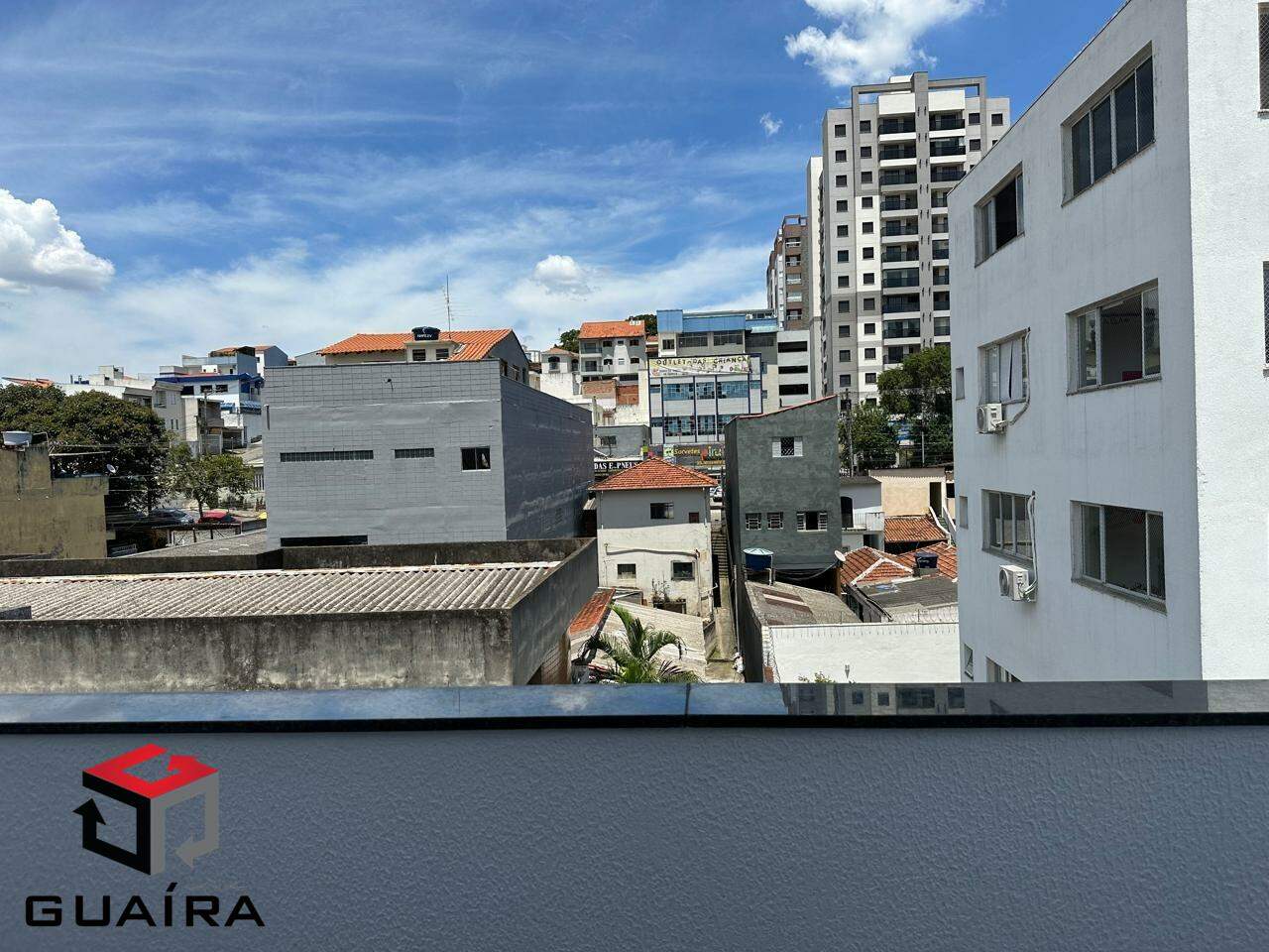 Apartamento à venda com 2 quartos, 53m² - Foto 2