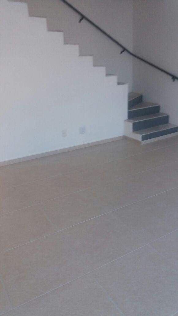 Sobrado para alugar com 6 quartos, 255m² - Foto 3