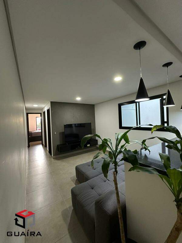 Apartamento à venda com 2 quartos, 70m² - Foto 1