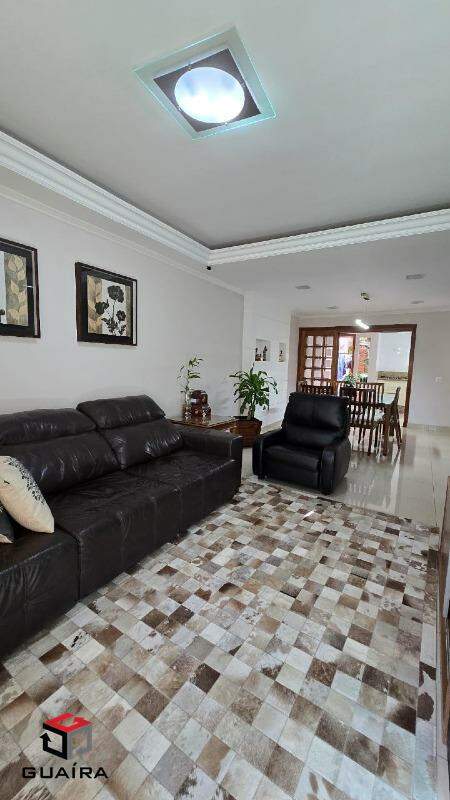 Sobrado à venda com 3 quartos, 185m² - Foto 2