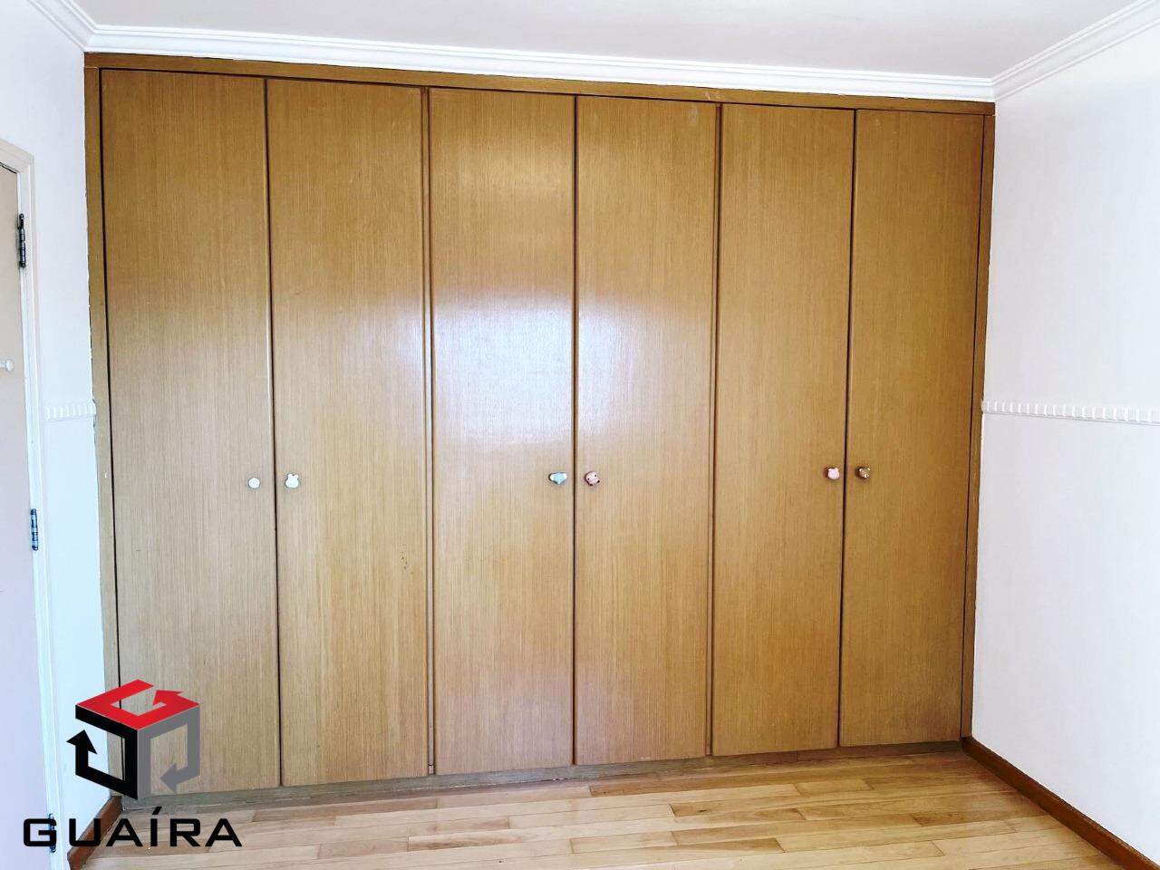 Apartamento para alugar com 4 quartos, 240m² - Foto 14