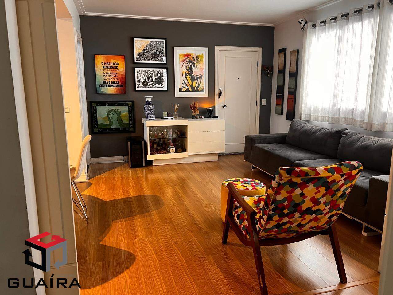 Apartamento à venda com 2 quartos, 90m² - Foto 4