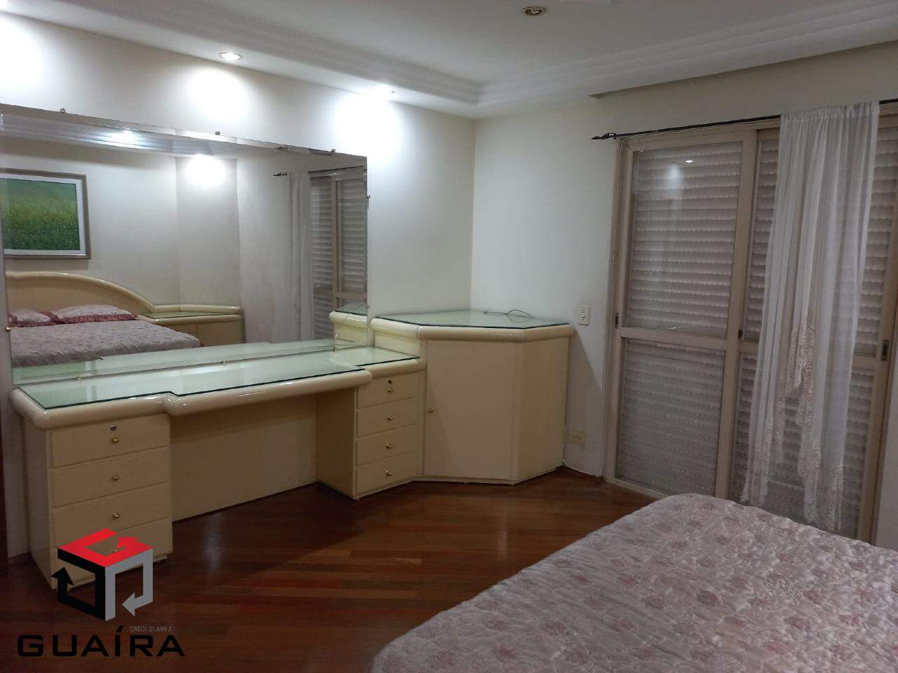 Apartamento à venda com 3 quartos, 200m² - Foto 22