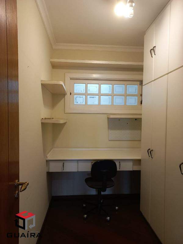 Apartamento à venda com 3 quartos, 200m² - Foto 14