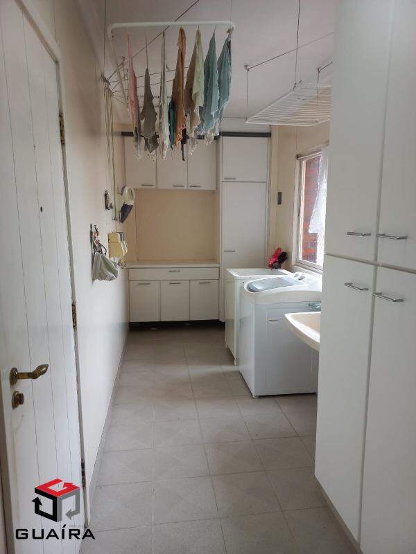 Apartamento à venda com 3 quartos, 200m² - Foto 33