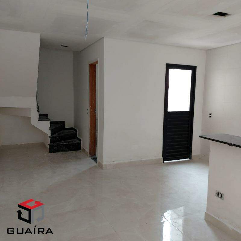 Sobrado à venda com 2 quartos, 64m² - Foto 4