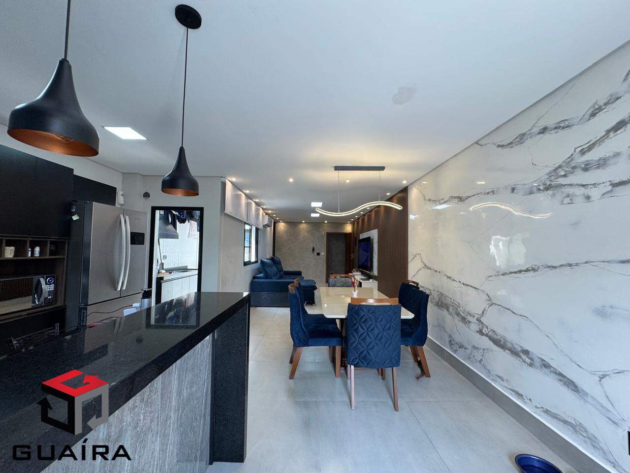 Sobrado à venda com 3 quartos, 217m² - Foto 3