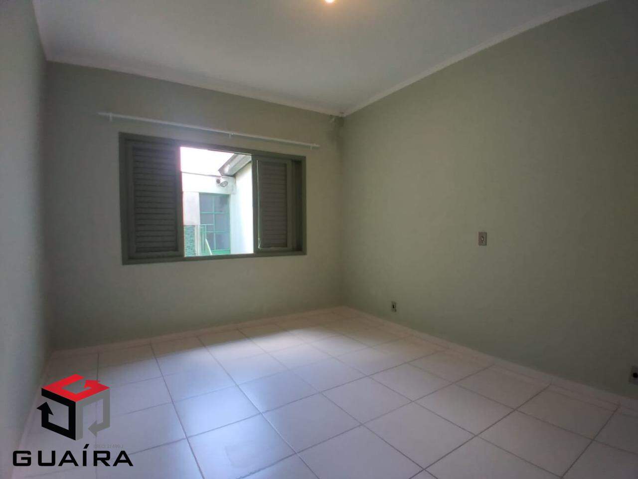 Sobrado para alugar com 3 quartos, 216m² - Foto 13