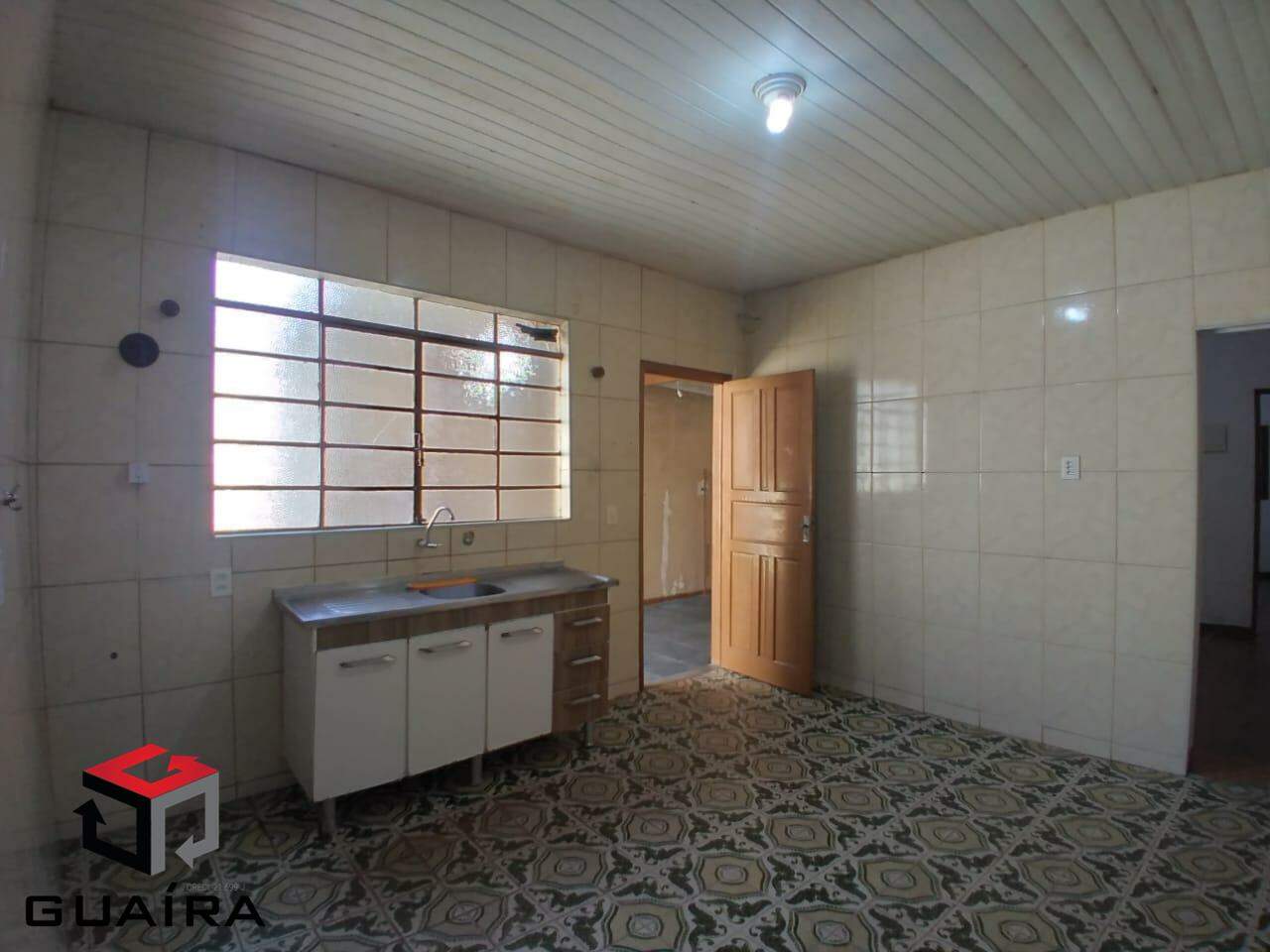 Casa para alugar com 2 quartos, 142m² - Foto 4