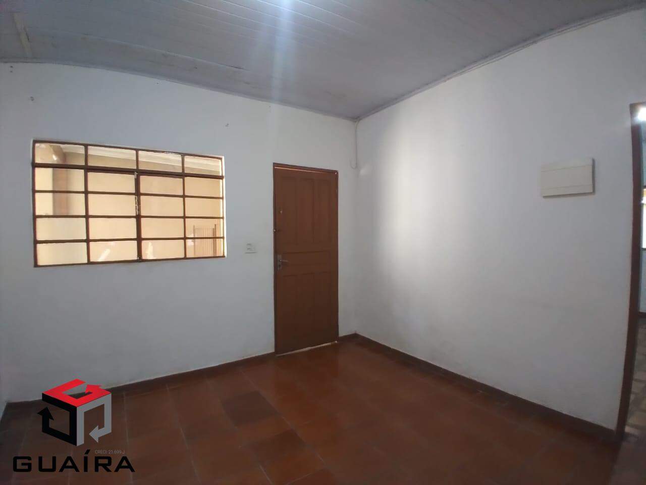 Casa para alugar com 2 quartos, 142m² - Foto 2