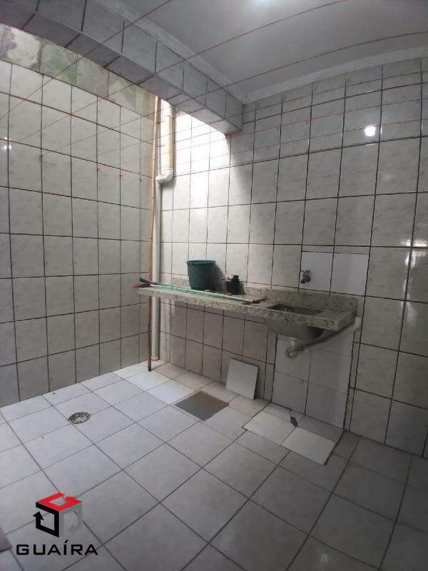 Sobrado para alugar com 2 quartos, 110m² - Foto 9