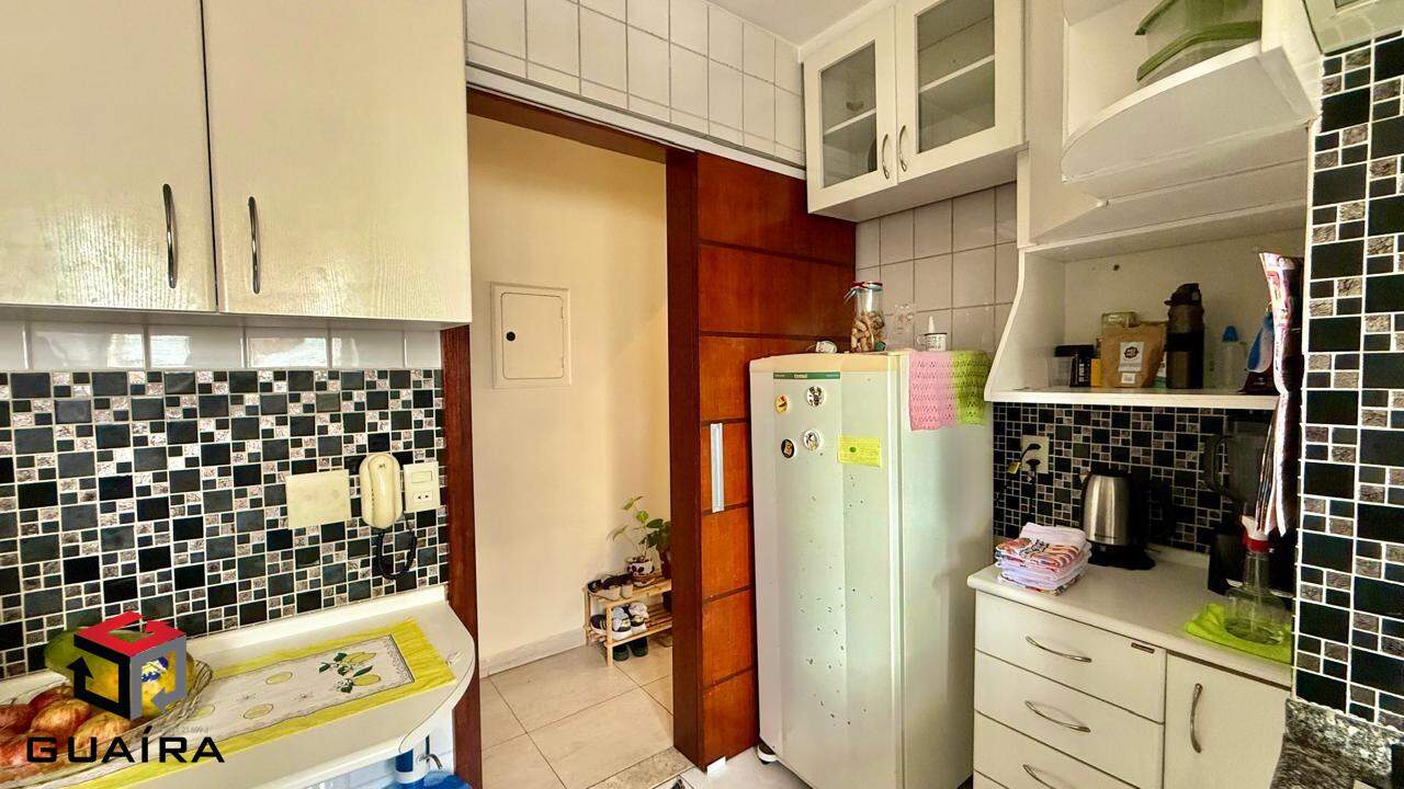 Apartamento à venda com 2 quartos, 58m² - Foto 3