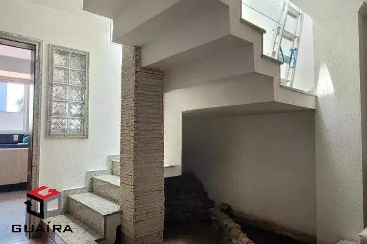 Casa à venda com 3 quartos, 300m² - Foto 5