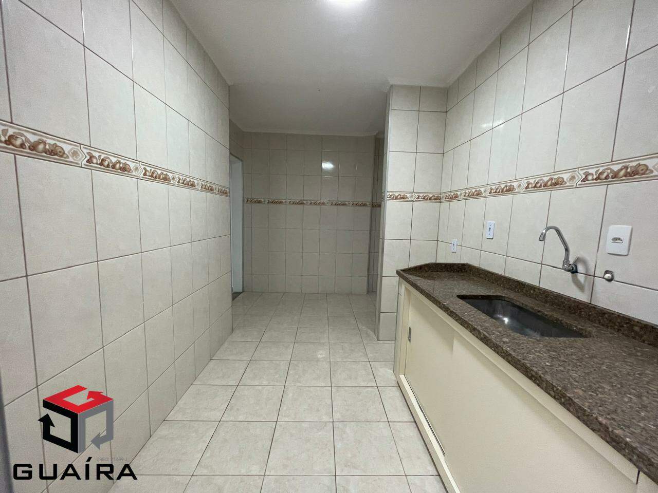 Casa à venda com 2 quartos, 120m² - Foto 9