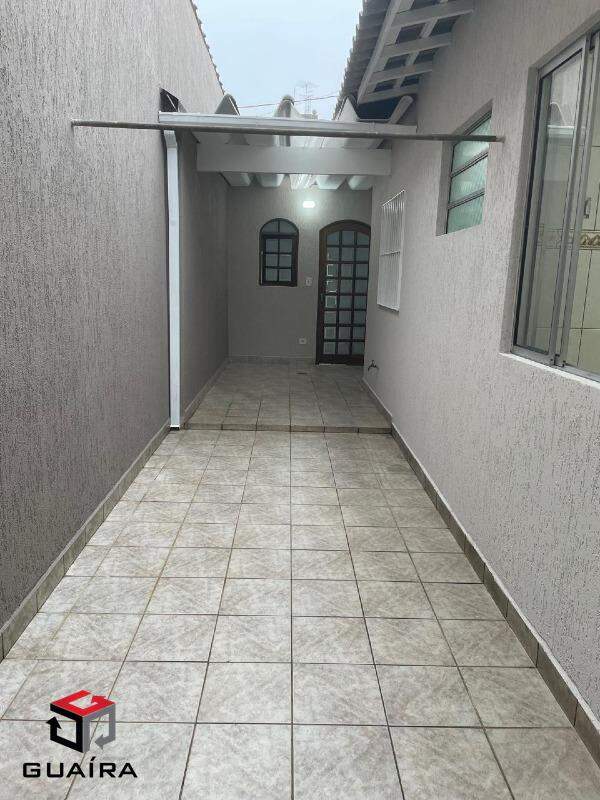 Casa à venda com 2 quartos, 120m² - Foto 13