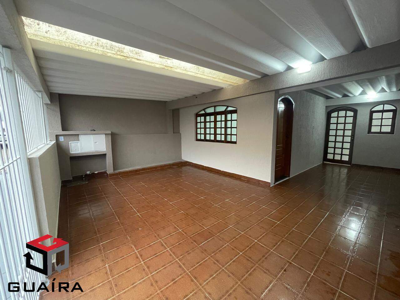 Casa à venda com 2 quartos, 120m² - Foto 4