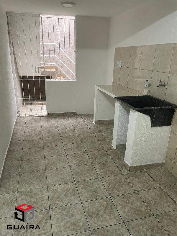 Casa à venda com 2 quartos, 120m² - Foto 12