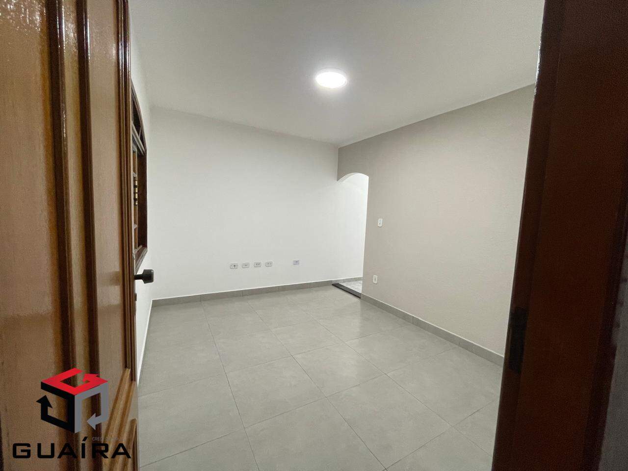 Casa à venda com 2 quartos, 120m² - Foto 5