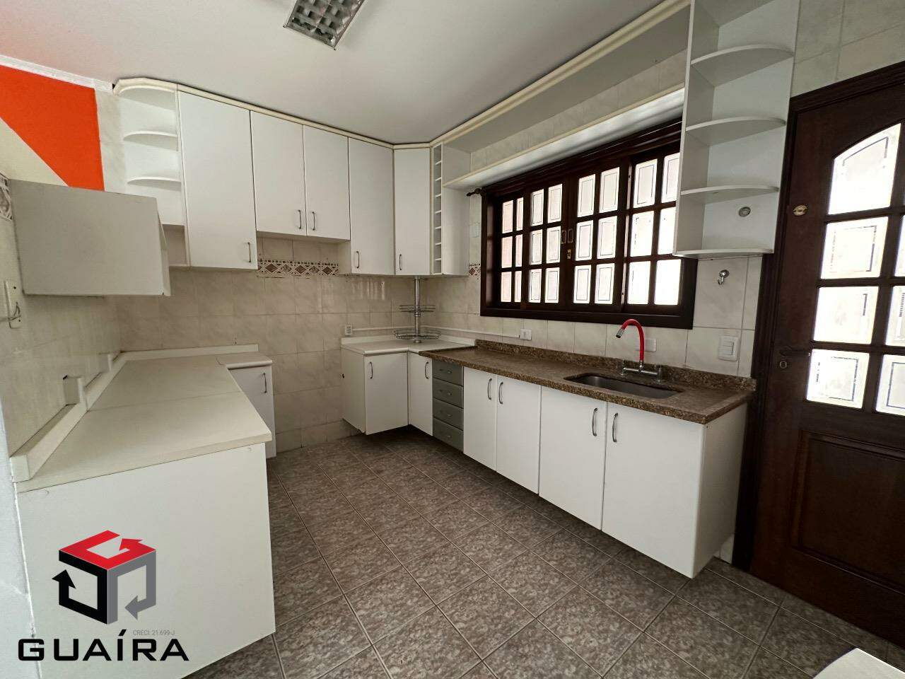 Sobrado à venda com 3 quartos, 185m² - Foto 4