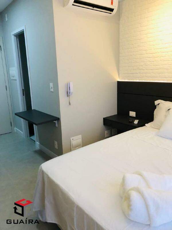 Apartamento à venda com 1 quarto, 24m² - Foto 7