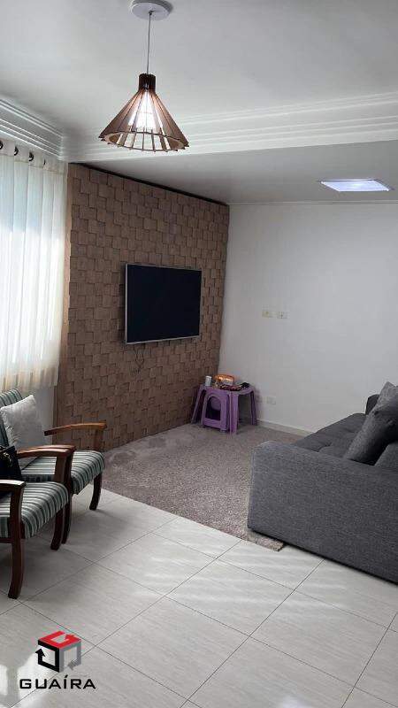 Sobrado para alugar com 3 quartos, 130m² - Foto 1