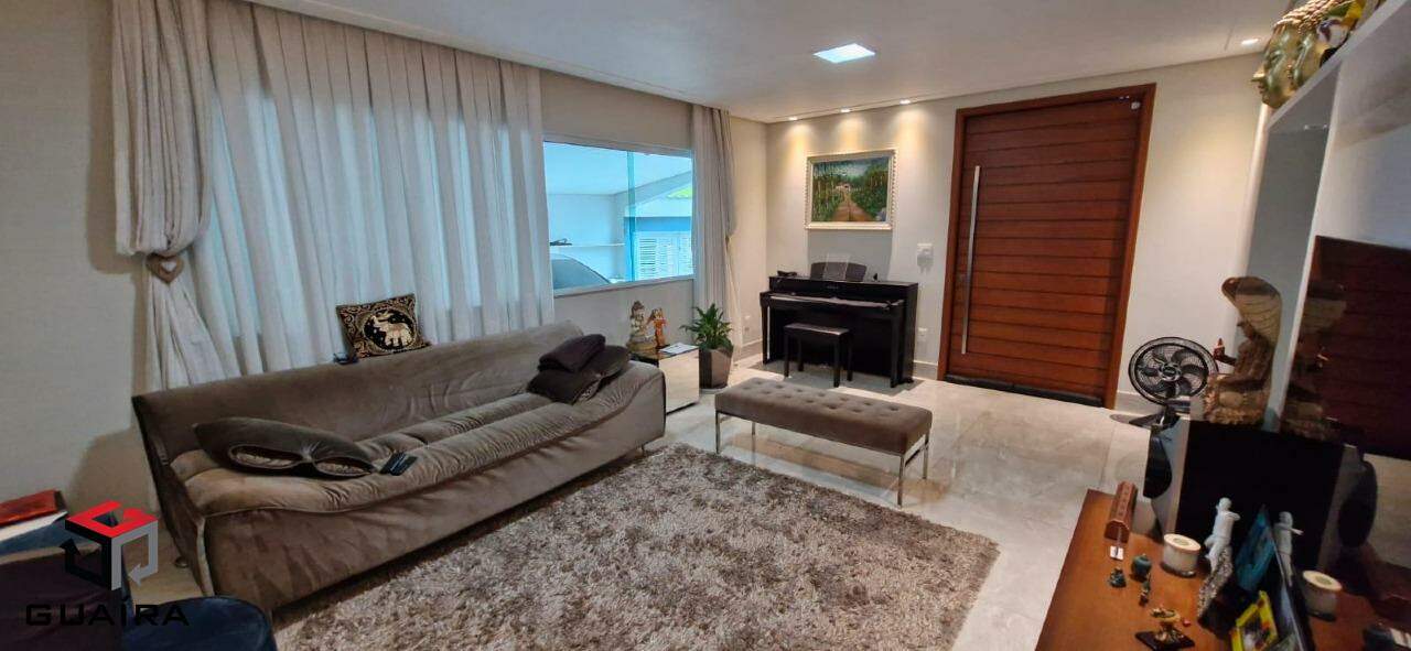 Sobrado à venda com 3 quartos, 259m² - Foto 1