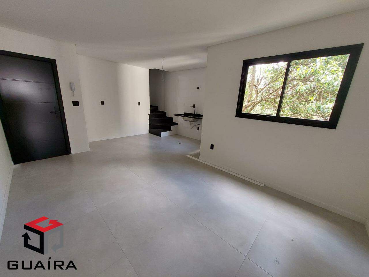 Apartamento à venda com 3 quartos, 64m² - Foto 2