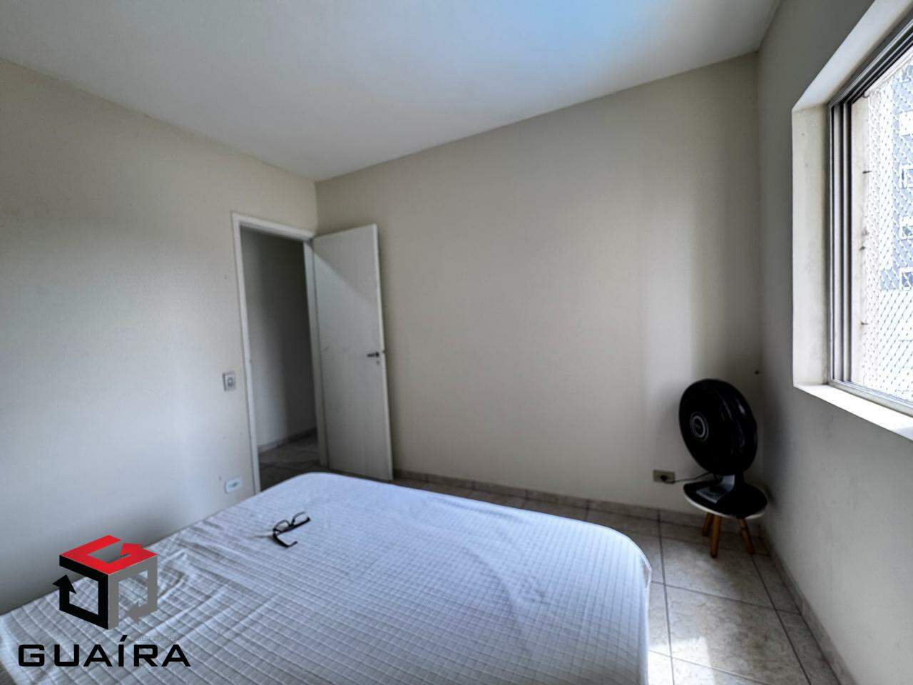 Apartamento à venda com 2 quartos, 70m² - Foto 12