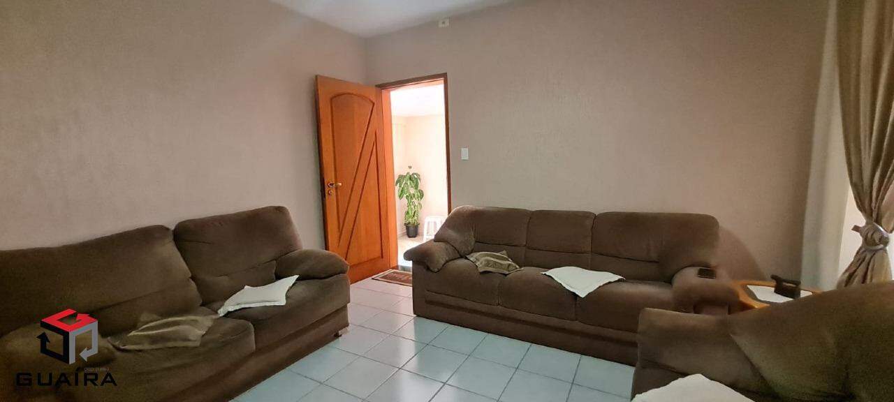 Casa à venda com 2 quartos, 131m² - Foto 1