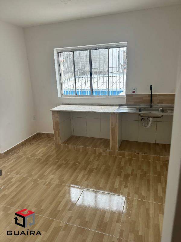 Casa para alugar com 2 quartos, 100m² - Foto 6