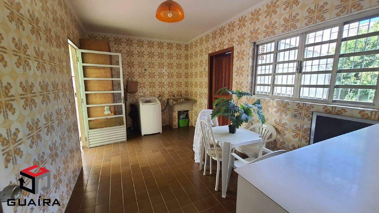 Sobrado à venda com 3 quartos, 183m² - Foto 11