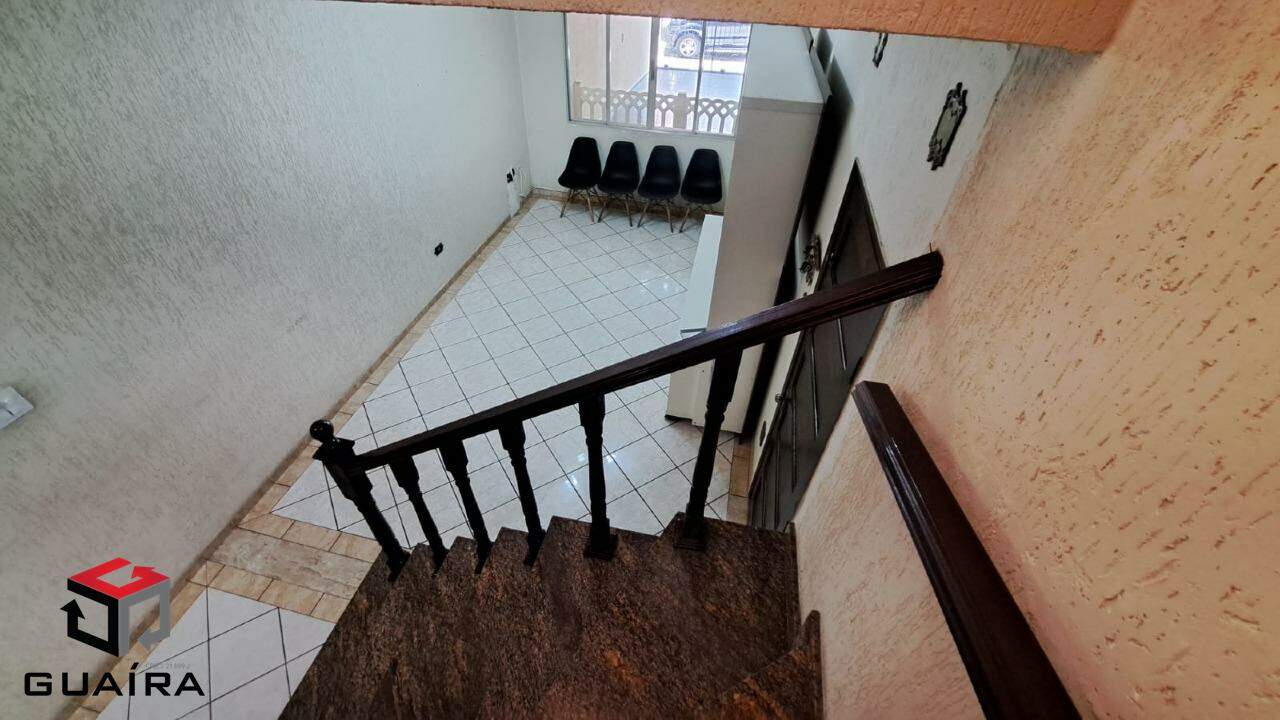 Sobrado para alugar com 3 quartos, 268m² - Foto 4