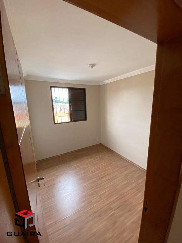 Apartamento à venda com 2 quartos, 44m² - Foto 14