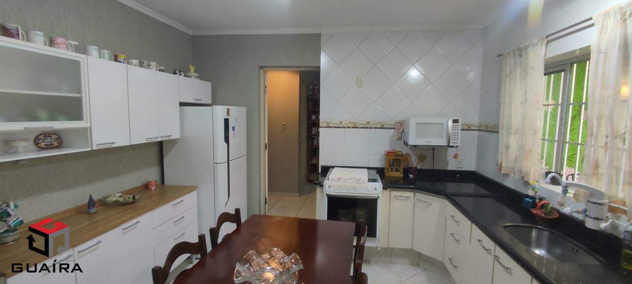 Casa à venda com 3 quartos, 140m² - Foto 11