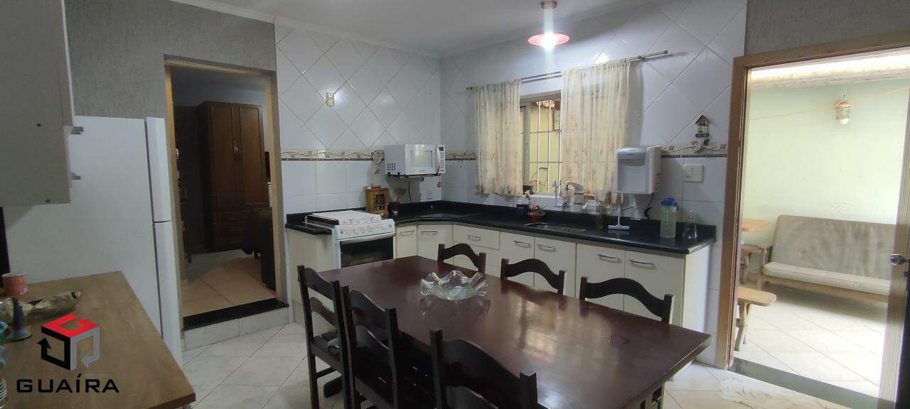 Casa à venda com 3 quartos, 140m² - Foto 12