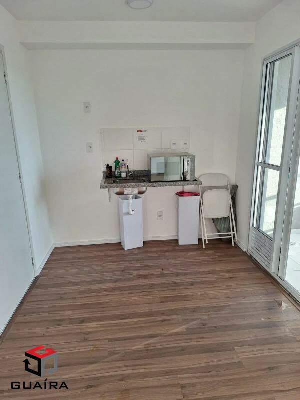 Apartamento à venda com 2 quartos, 30m² - Foto 2